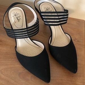 Women’s Life Stride Sanya Pump